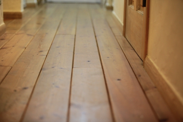 無垢材を使った室内